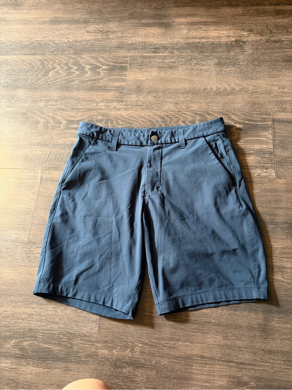 lululemon athletica men’s commission shorts